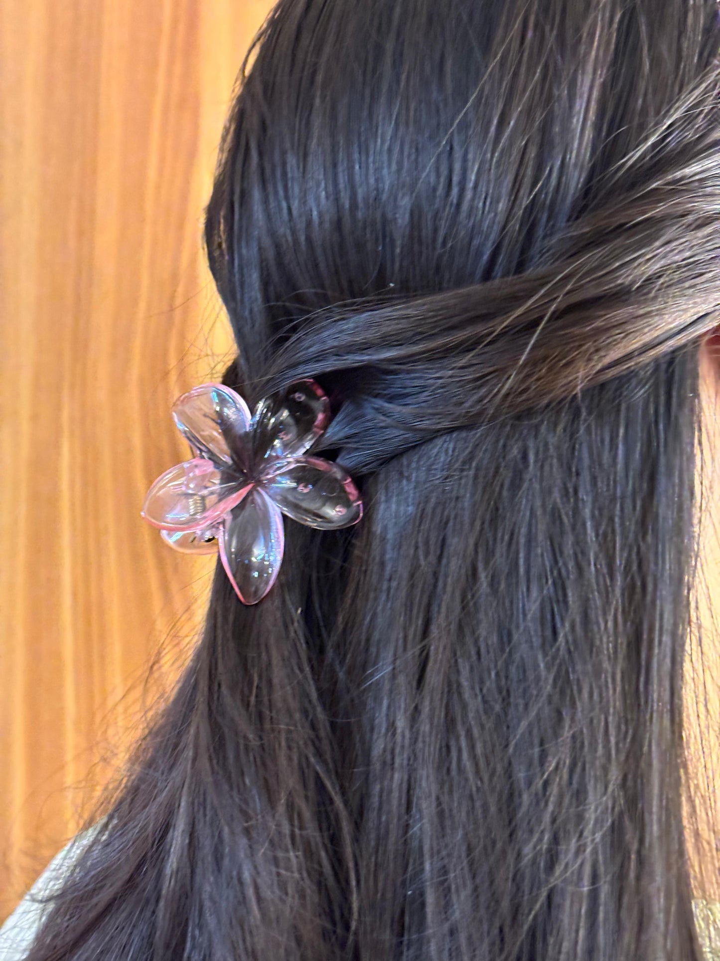 30-Piece Luxury Gift Hamper – “A Perfect Surprise for Her"